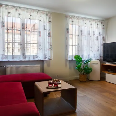 Route 66 Old Town - Properunit Apartmán *